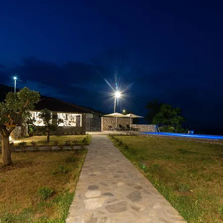 Villa Oaza Mira